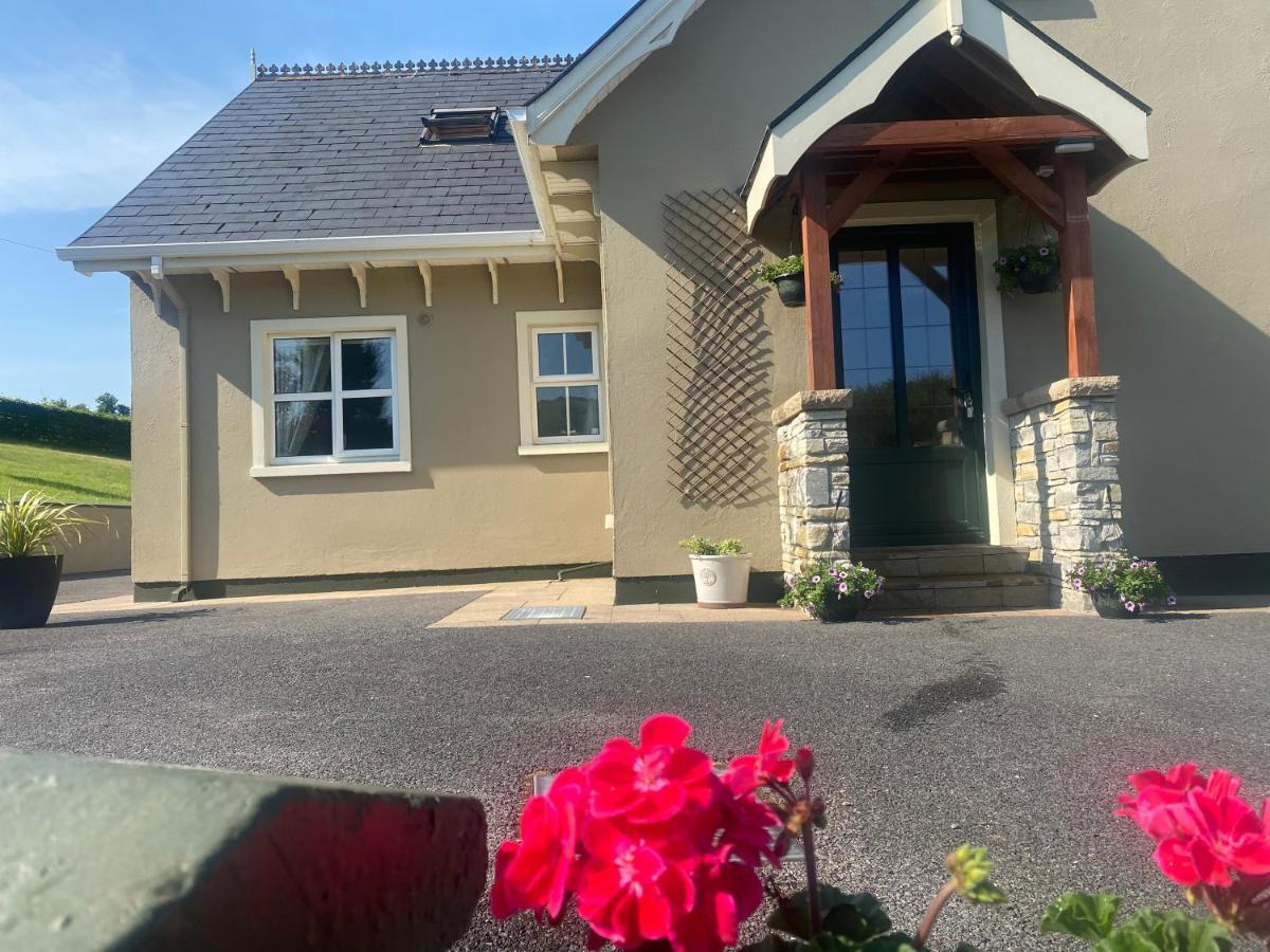 The Lodge Donegal Town Bagian luar foto